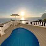 فيلة Views Gigantes, Private Heated Pool *