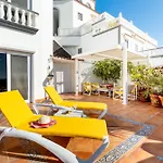 Views Gigantes, Private Heated Pool فيلة *